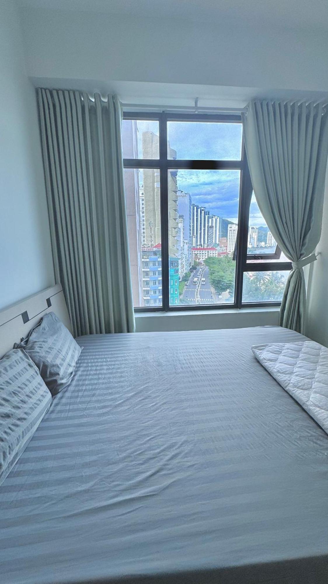 Oceanus Oasis Retreat - Nha Trang Apartment Exteriör bild