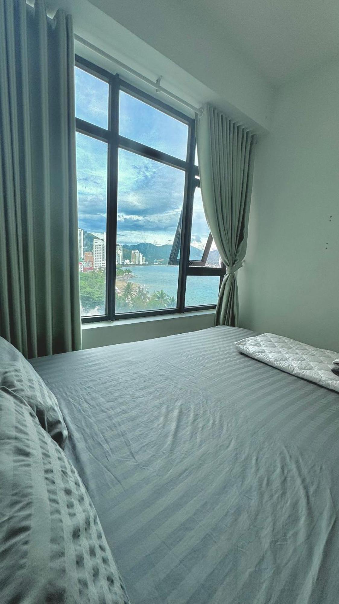 Oceanus Oasis Retreat - Nha Trang Apartment Exteriör bild