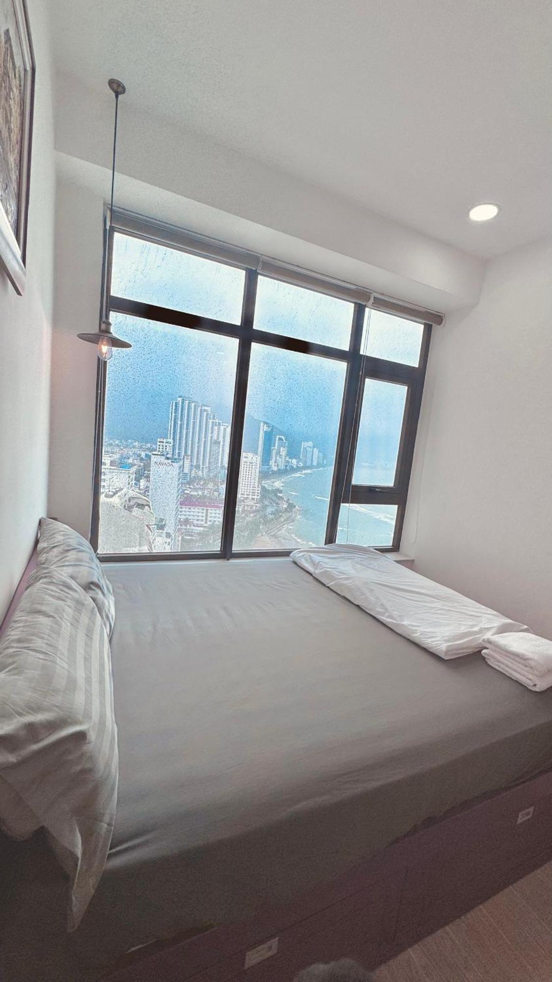 Oceanus Oasis Retreat - Nha Trang Apartment Exteriör bild