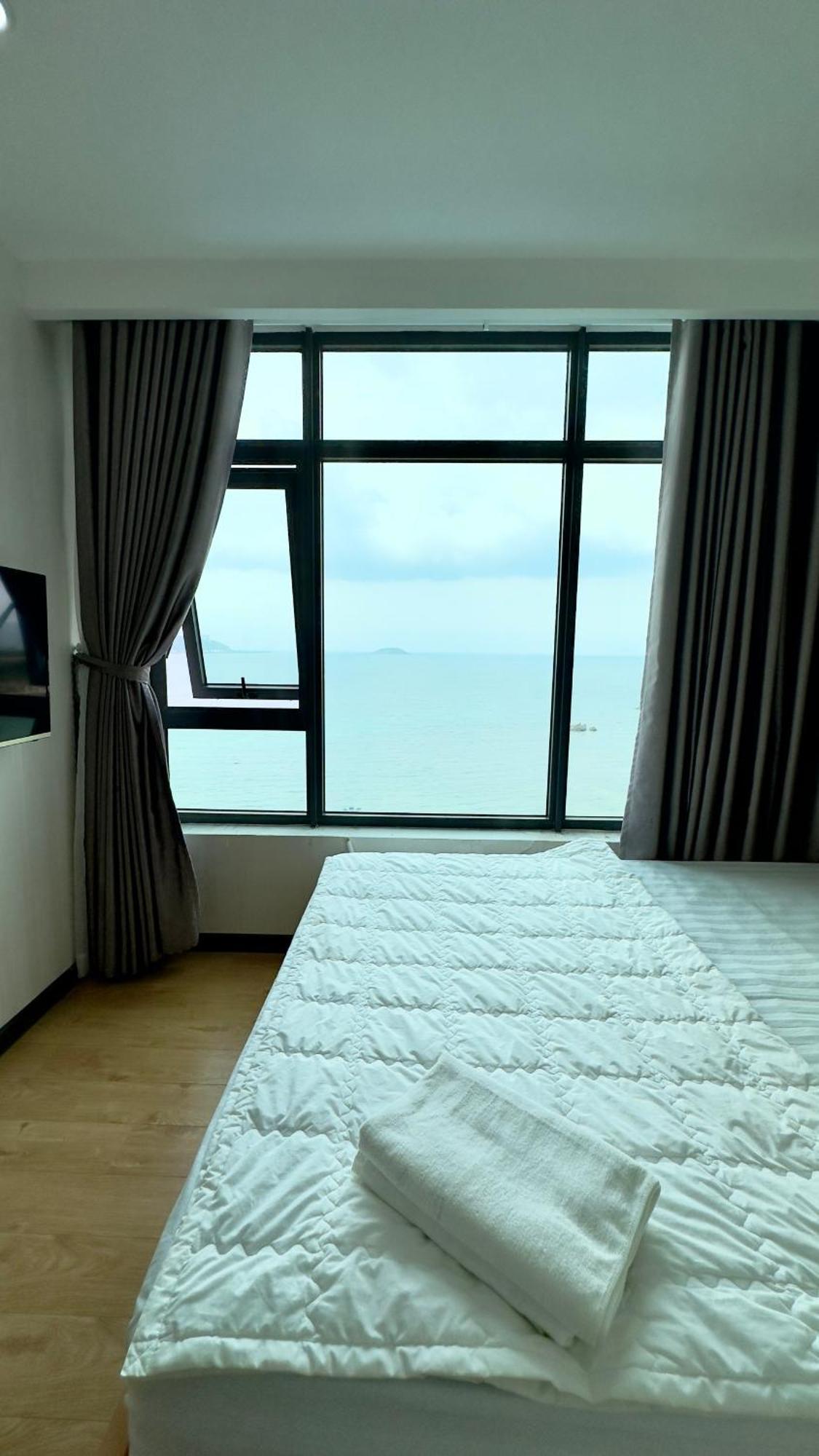 Oceanus Oasis Retreat - Nha Trang Apartment Exteriör bild